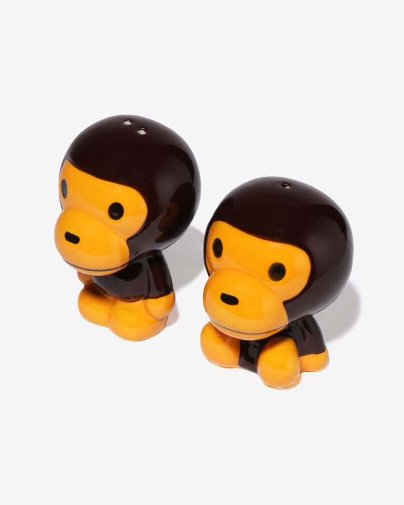 accessories bape baby milo salt pepper shaker 2K30 193 001.view 2 1