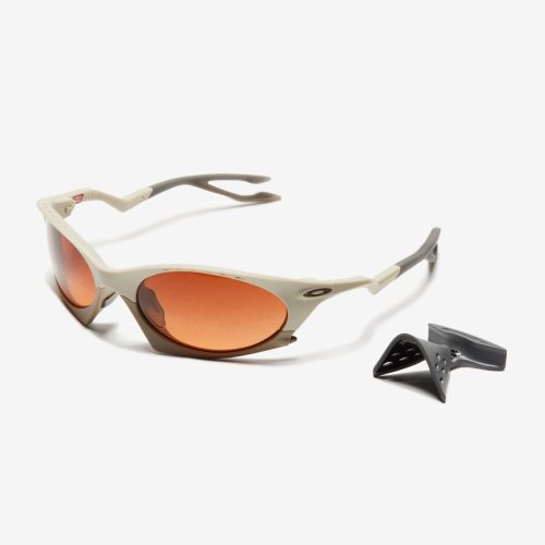 accessories oakley plantaris OO9437 0263.view 4