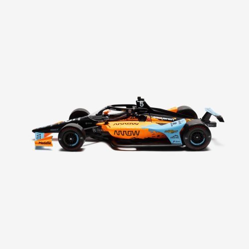 accessories undefeated mclaren 1 18 scale indy 500 car 11176.view 3