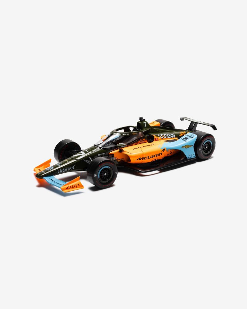 accessories undefeated mclaren 1 18 scale indy 500 car 11178.view 2