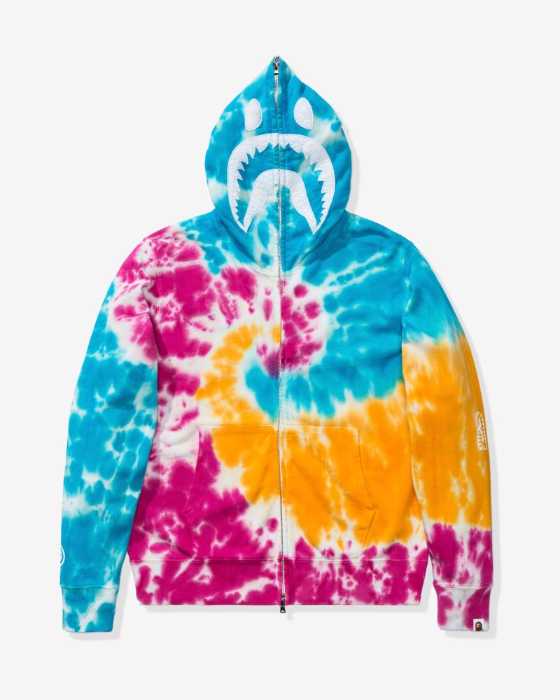 apparel outerwear bape tie dye shark wide full zip hoodie 1F30 115 019.view 2