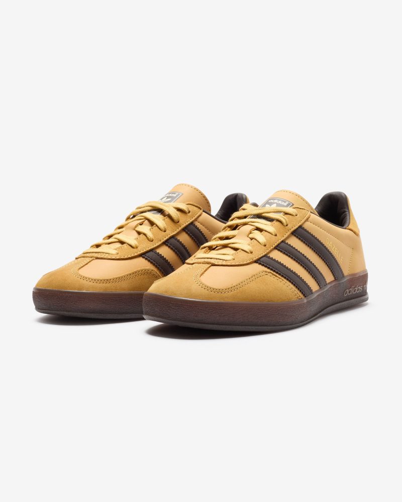 footwear adidas gazelle indoor IH4771.view 1