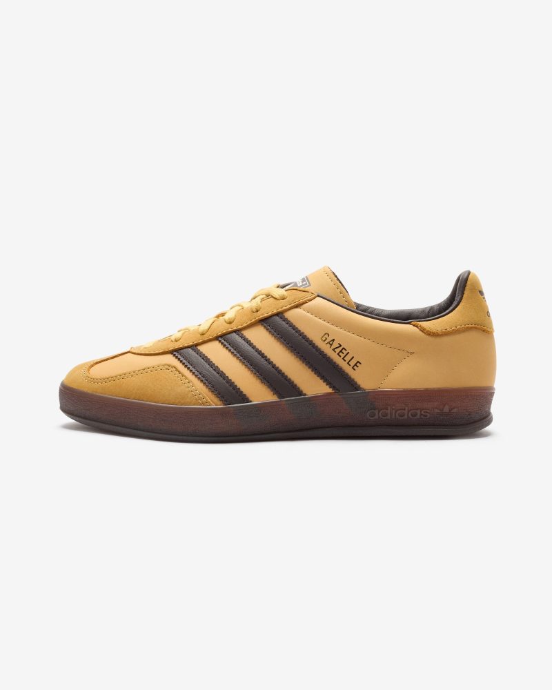 footwear adidas gazelle indoor IH4771.view 2