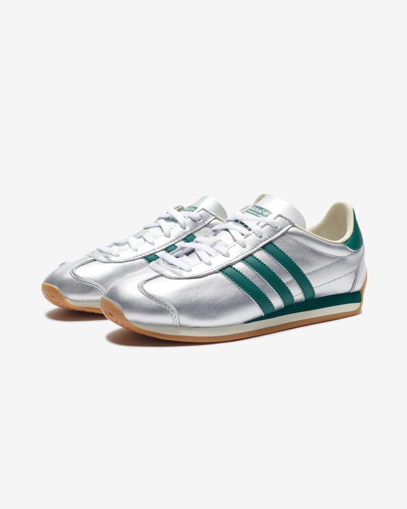 footwear adidas womens country og IE8412.view 1