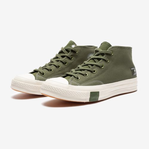 footwear converse undefeated chuck 70 mid A02143C.view 1