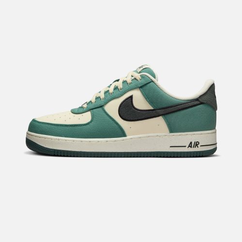 footwear nike air force 1 07 lv8 FQ8713 100.view 2