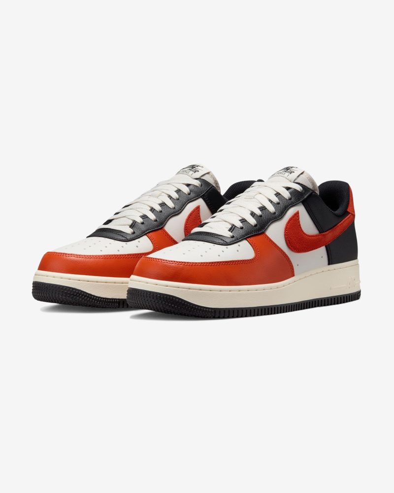 footwear nike air force 1 07 lv8 HQ4987 010.view 1