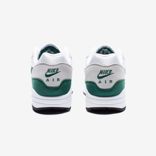 footwear nike air max 1 DC1454 100.view 3