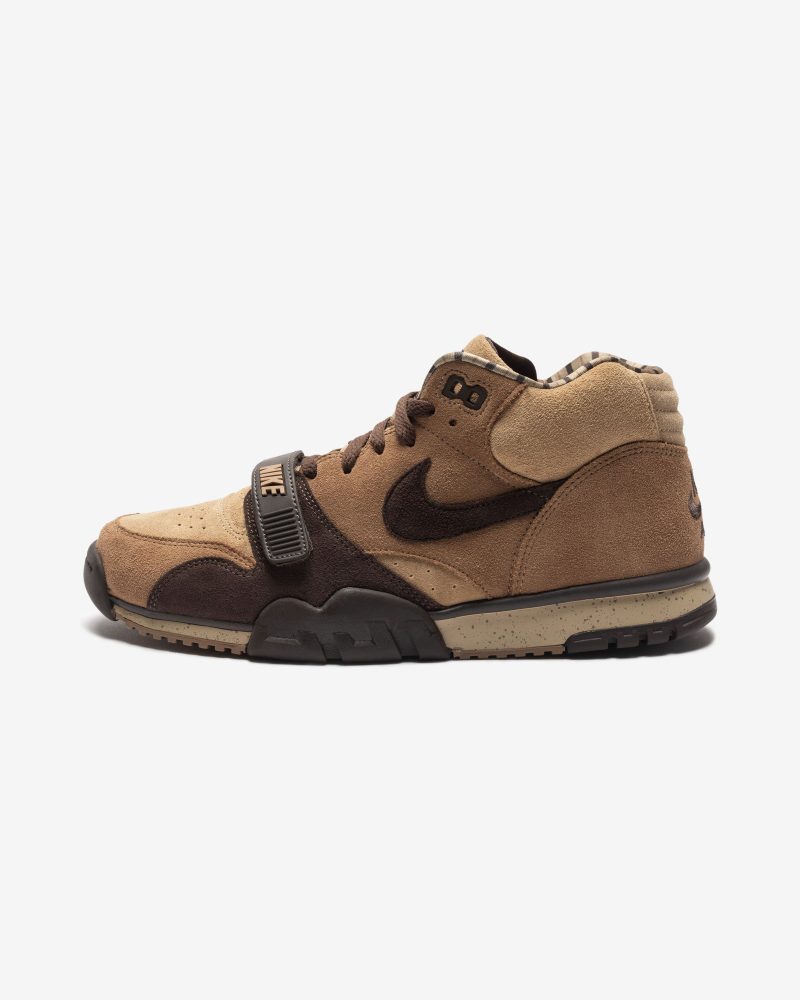 footwear nike air trainer 1 DV6998 200.view 2