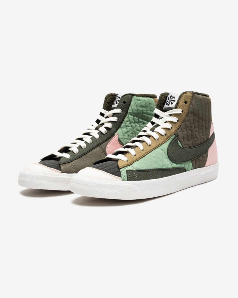 footwear nike blazer mid 77 premium DD8024 300.view 1