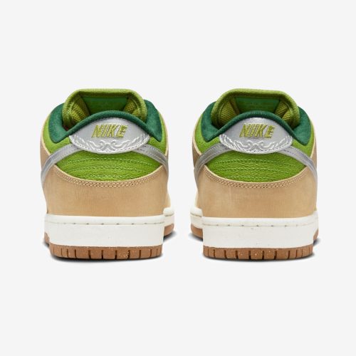 footwear nike sb dunk low pro FQ7585 200.view 3