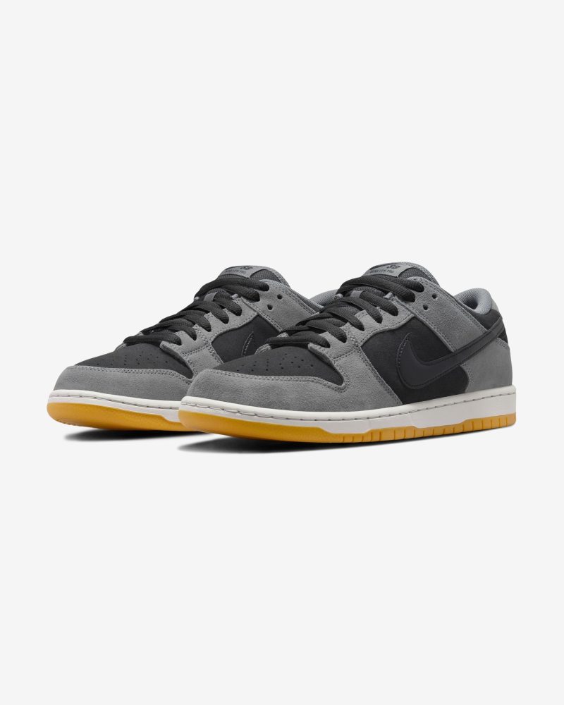 footwear nike sb dunk low HF3063 001.view 1