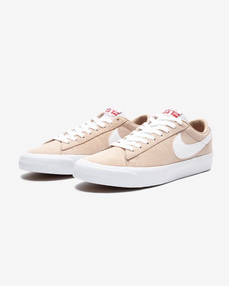 footwear nike sb zoom blazer low pro gt DC7695 200.view 1