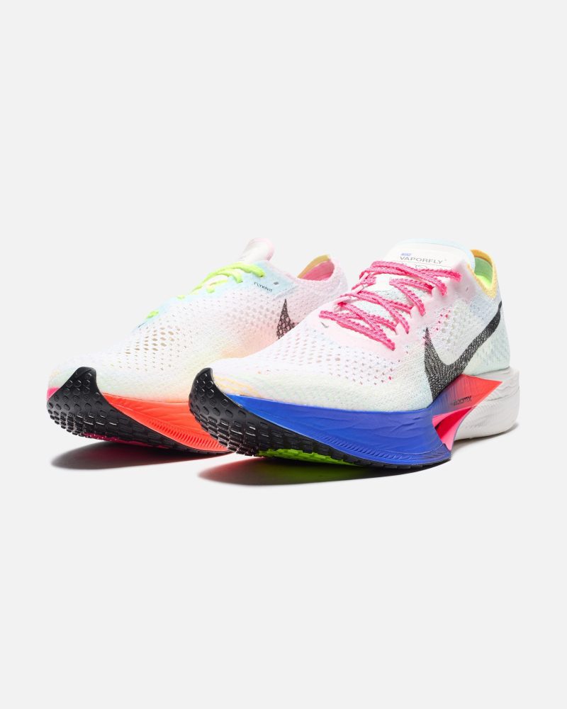 footwear nike vaporfly 3 HQ3219 902.view 1