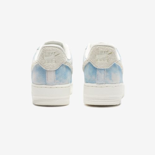 footwear nike womens air force 1 07 se FD0883 400.view 3