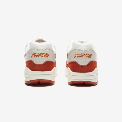 footwear nike womens air max 1 lx FD2370 100.view 3