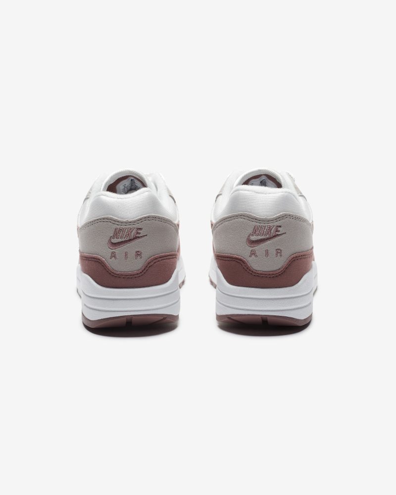 footwear nike womens air max 1 DZ2628 104.view 3