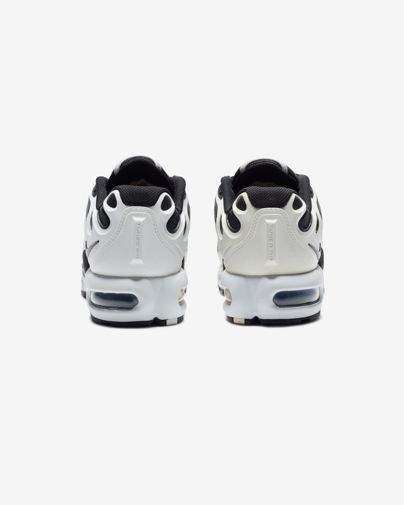 footwear nike womens air max plus drift FV4081 102.view 3