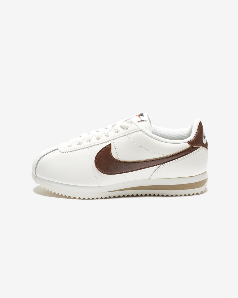 footwear nike womens cortez DN1791 104.view 2