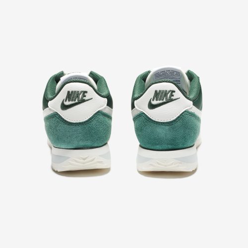 footwear nike womens cortez DZ2795 300.view 3