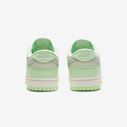 footwear nike womens dunk low nn FN6344 001.view 3