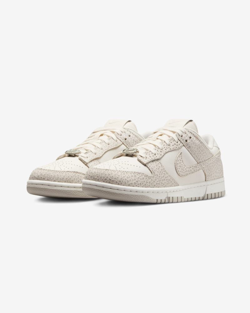 footwear nike womens dunk low prm FV6516 001.view 1