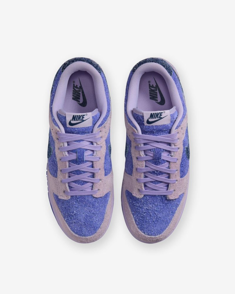 footwear nike womens dunk low se HQ3431 515.view 4