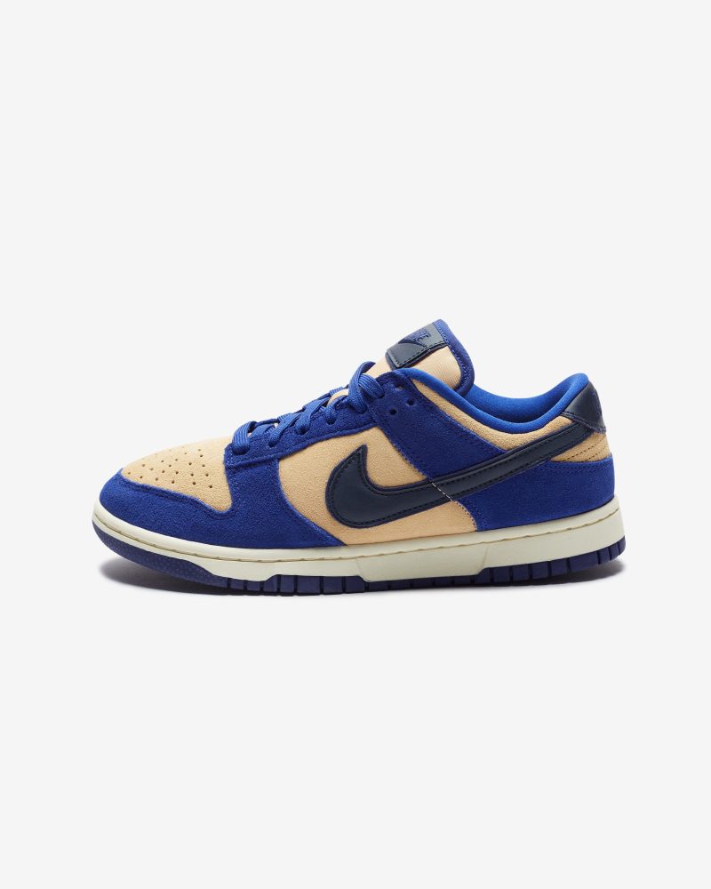 footwear nike womens dunk low DV7411 400.view 2