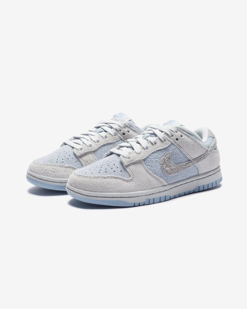 footwear nike womens dunk low FZ3779 025.view 1