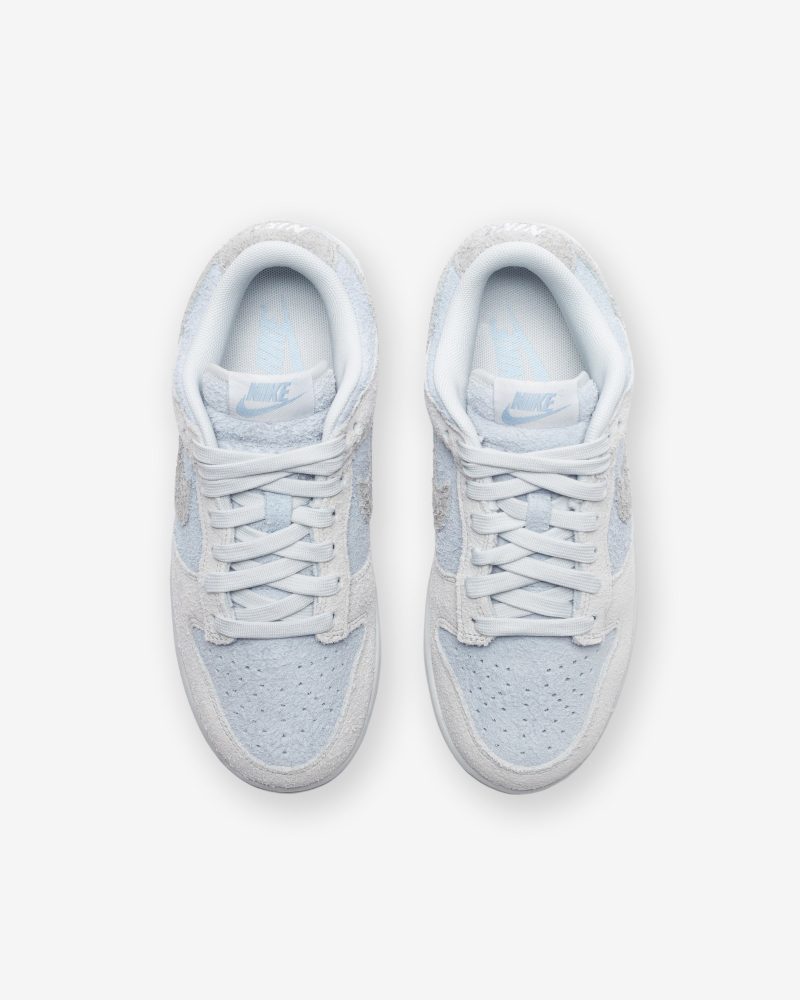 footwear nike womens dunk low FZ3779 025.view 4