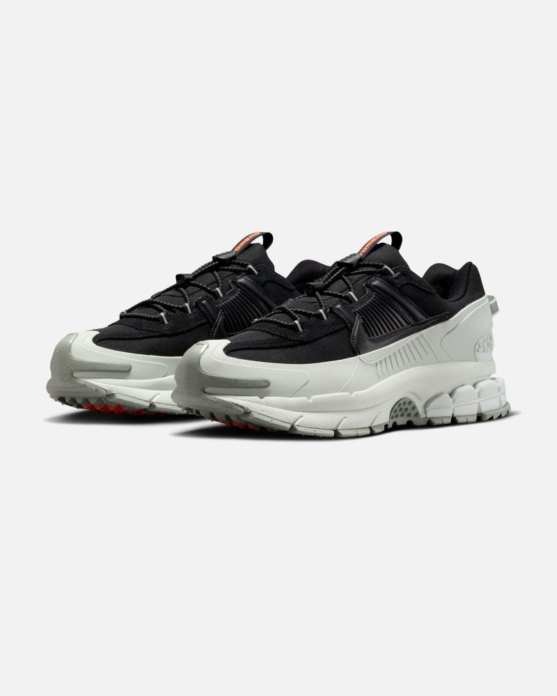 footwear nike zoom vomero roam FV2295 001.view 1