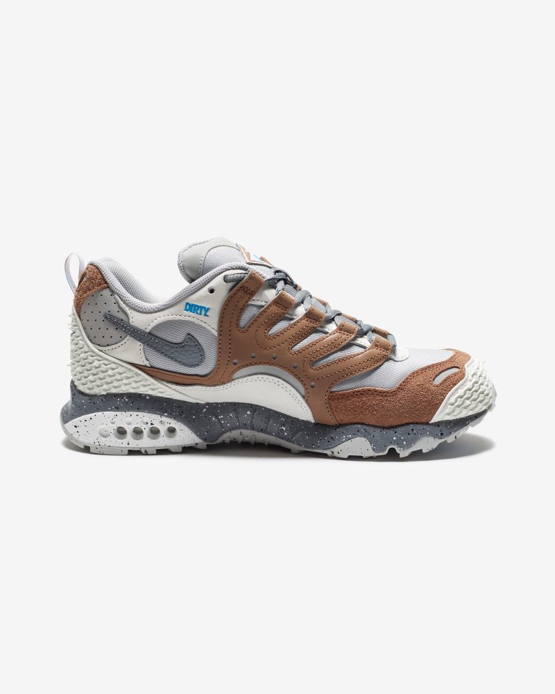 footwear undefeated nike air terra humara FN7546 200.view 3