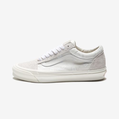 footwear undefeated vans og old skool lx VN0A4P3XJVY.view 2