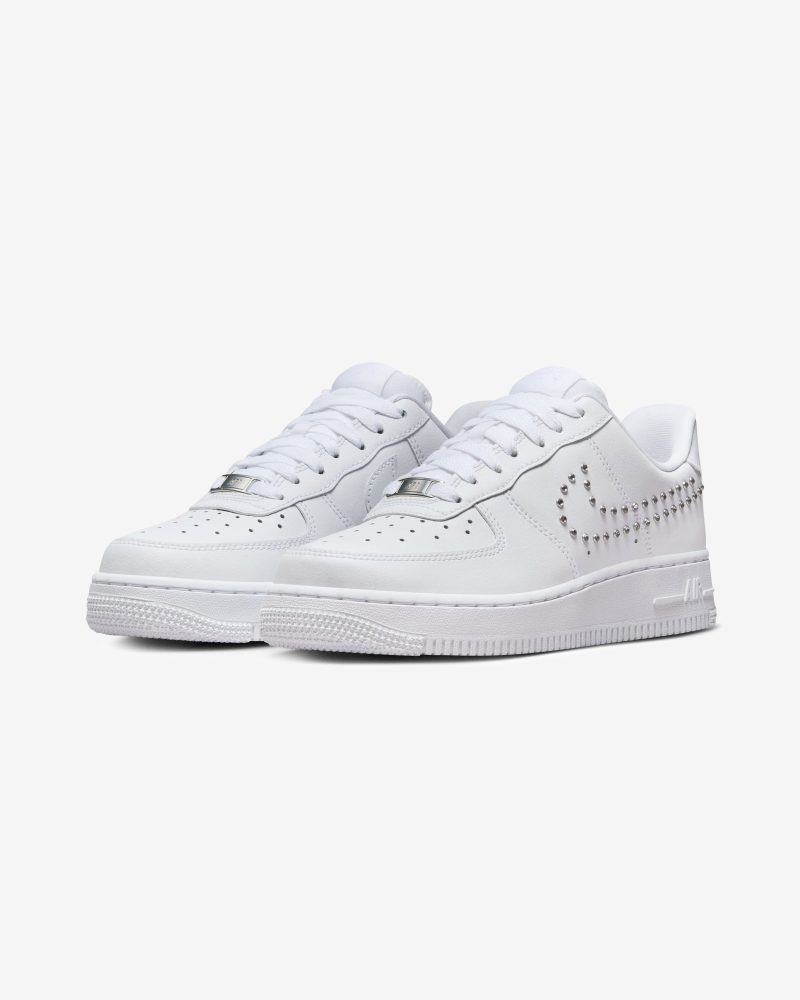 footwear wmns air force 1 07 FQ8887 100.view 1